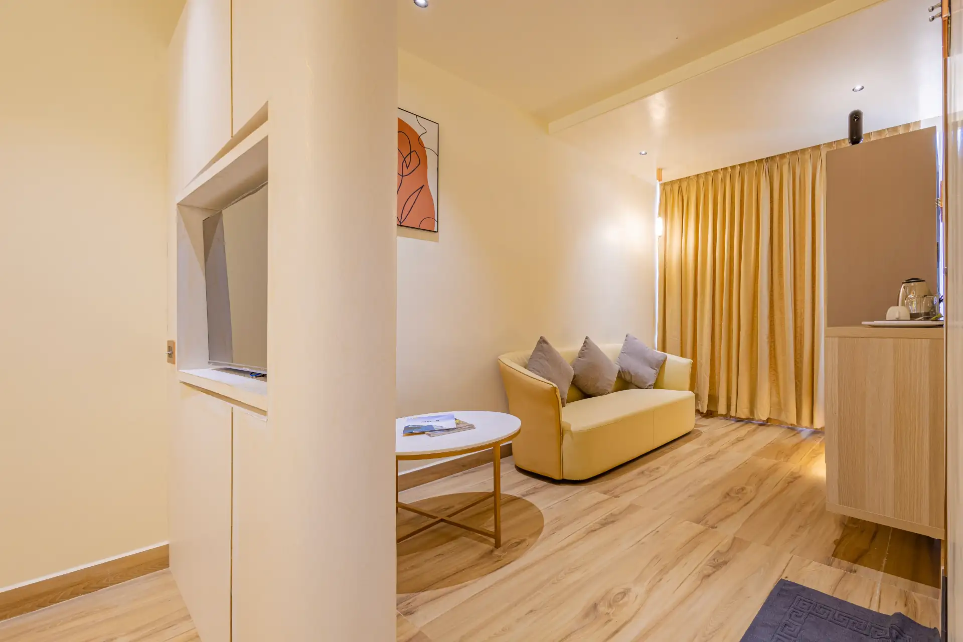 Luxury Room